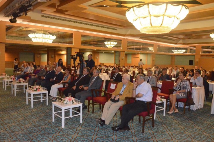 Başkan Kocamaz, ’Uluslararası Kentsel Politikalar Konferansı’na katıldı