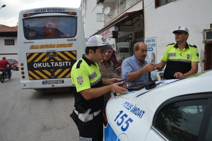 Niksar’da öğrenci servislerine sıkı denetim