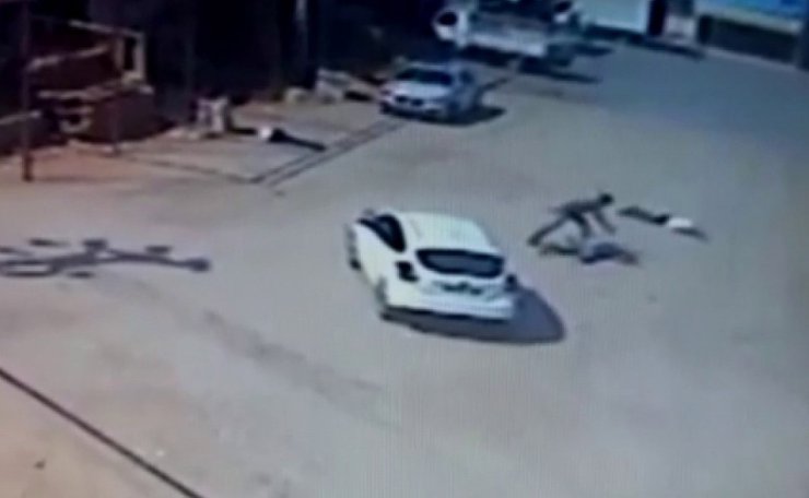 Trafik polisinin 3 kişiyi öldürmesi kamerada