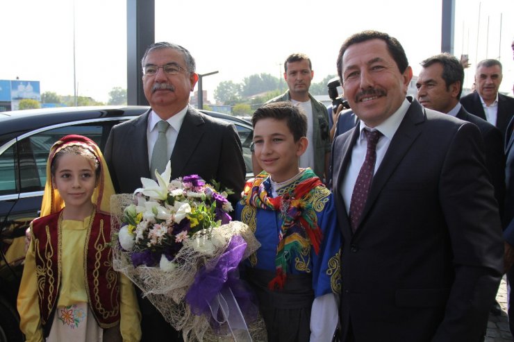 Milli Eğitim Bakanı İsmet Yılmaz: "Bakanlık bütçesinin önemli kısmını mesleki eğitime ayırıyoruz"