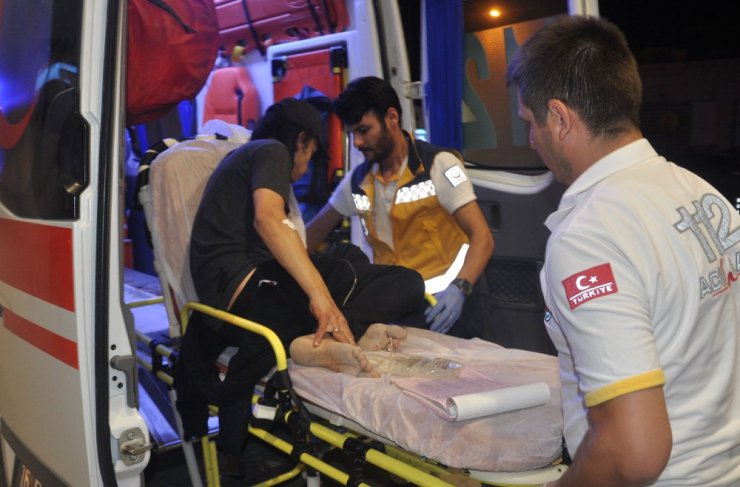 Bursa’da bıçaklı kavga: 3 yaralı