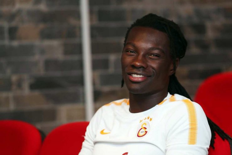 Bafetimbi Gomis: "Galatasaray için en yüksek performansı göstereceğim"