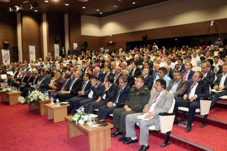 Nevşehir’de Aracı Şehirler Bölgesel Forumu başladı
