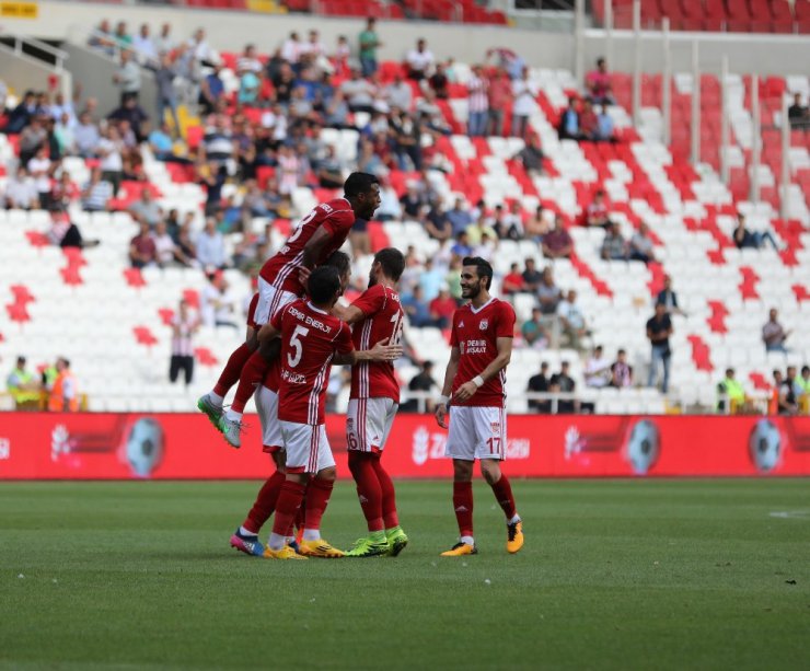 Ziraat Türkiye Kupası: D.G. Sivasspor: 3- Buğsaşspor: 0