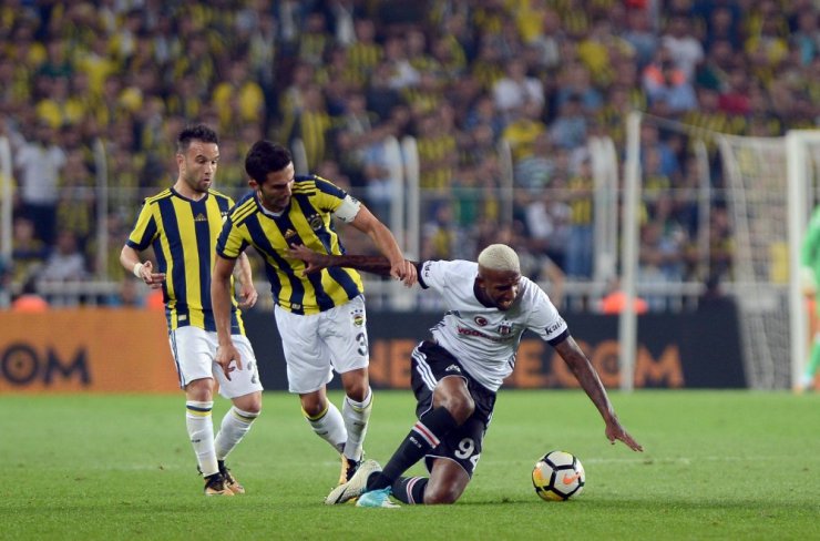 Süper Lig: Fenerbahçe: 2 - Beşiktaş: 1 (Maç sonucu)