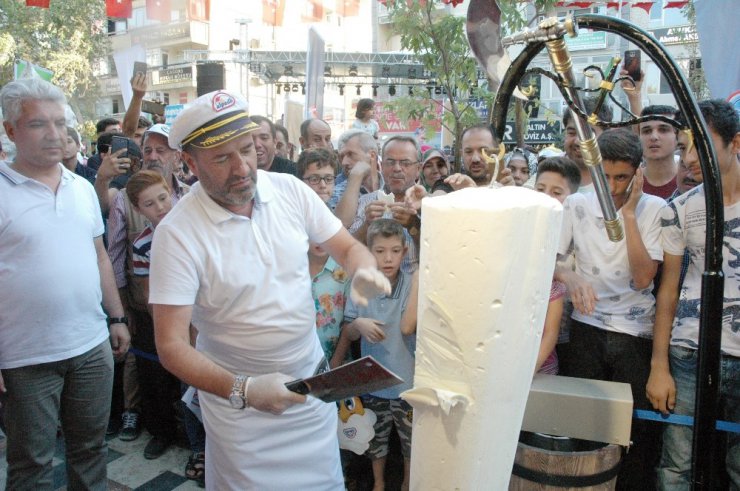 Kahramanmaraş’ta Dondurma Festivali renkli anlara sahne oldu