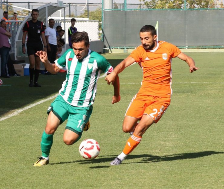 Manisa Büyükşehir Belediyespor evinde güldü