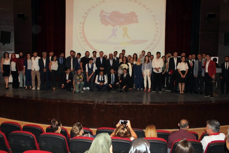 "Gençlik Türkiye’nin Geleceğini İnşa Ediyor Çalıştayı" galası