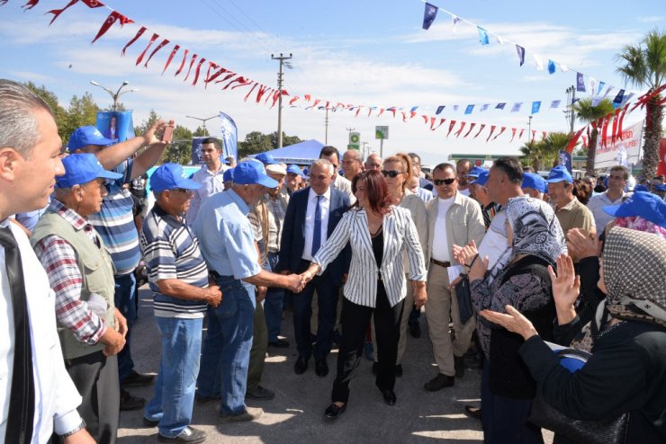 Atça hal tesisinin temeli düzenlenen törenle atıldı