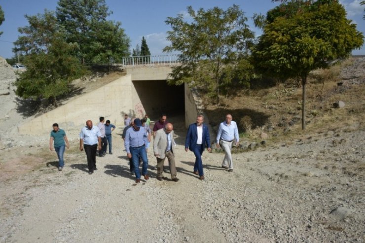 Belediye Başkanı Saraoğlu: Gediz’in yol sorunları çözülmeli