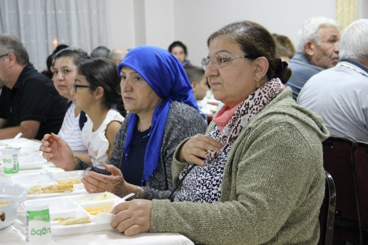 Sivas’ta ’Gönül Sofraları’ kuruldu