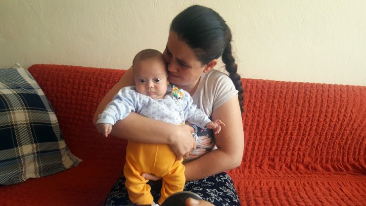 1 buçuk aylıkken rahatsızlanan Mustafa Seyfi bebeğe çare bulunamıyor