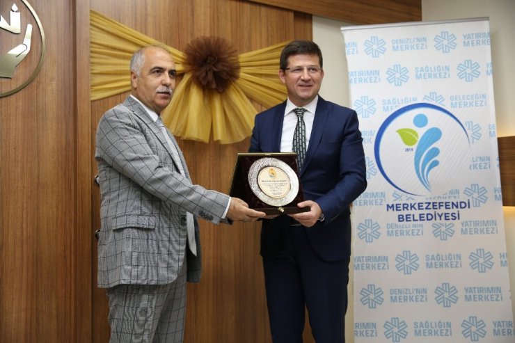 Vali, milletvekili, belediye başkanı maske taktı, goalball oynadı