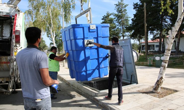 Büyükşehir’in yeraltı çöp konteynırları kışa hazır