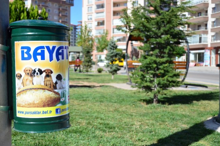 Pursaklar’da bayat ekmek kutusu uygulaması