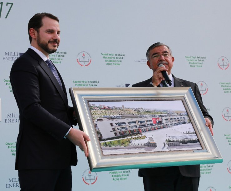 Türkiye’nin ilk enerji yenileyebilen okulu Ankara’da açıldı
