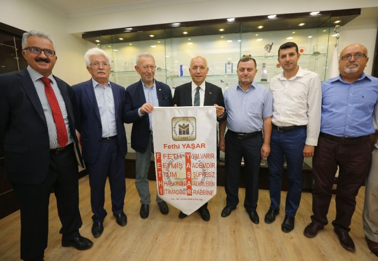 Sivaslılardan Başkan Yaşar’a teşekkür ziyareti