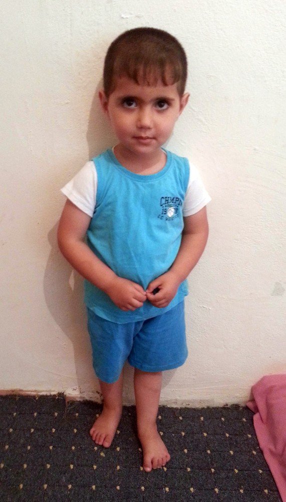 Başkasına ateş ederken 3 yaşındaki Iraklı çocuğu öldüren genç tutuklandı