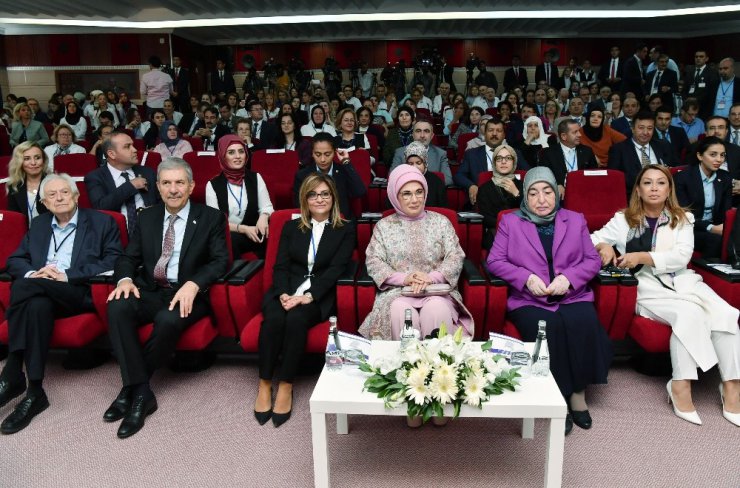 Doğum Eyleminde Kanıt Temelli Yaklaşımlar Sempozyumu