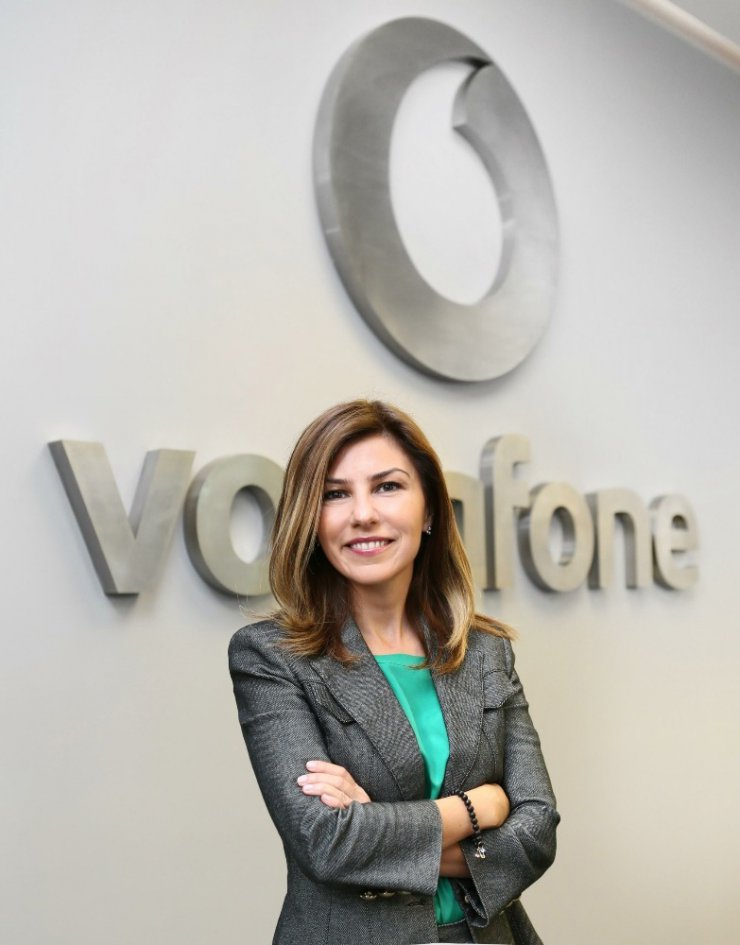 Vodafone ve Yenidenbiz, iş yaşamına dönmek isteyen kadınlarla bir araya geldi