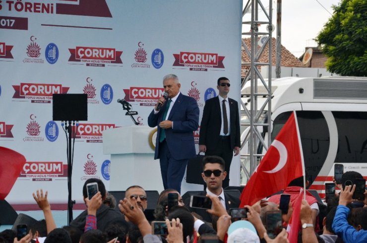 Başbakan Yıldırım: "Türkiye’ye düşmanlık edenler de 10 kere düşünsün"