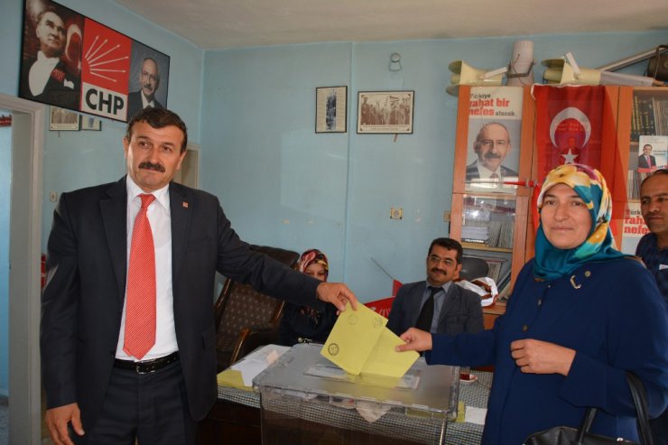 CHP Suşehri İlçe Başkanı Çorlu güven tazeledi
