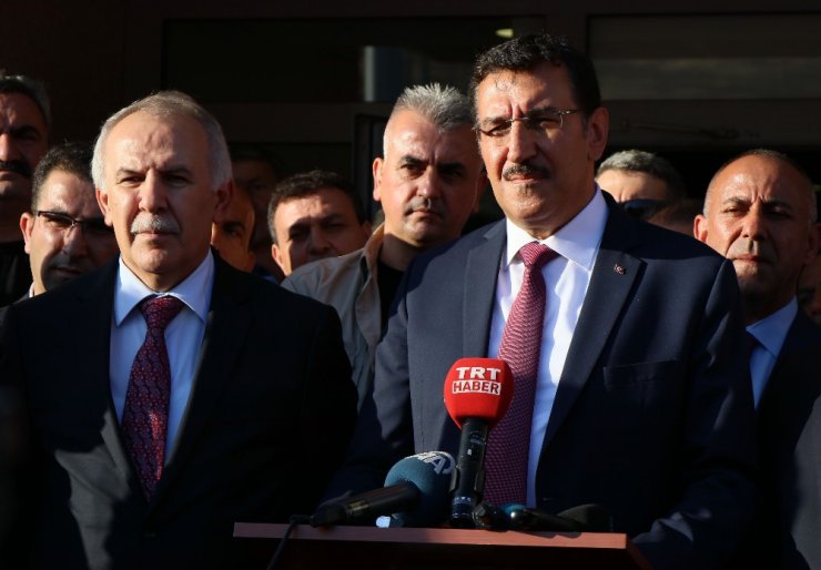 Bakan Tüfenkci : "Habur kapanırsa yeni kapı açılabilir"