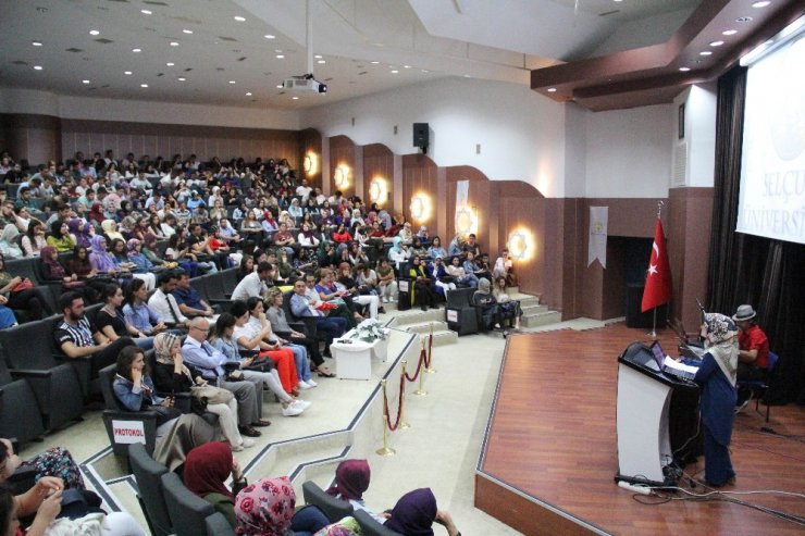 SÜ Sağlık Hizmetleri MYO’da öğrencilere oryantasyon eğitimi