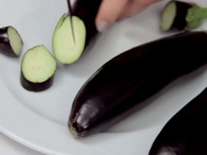 Patlıcanın Kararmasını Nasıl Önleriz?