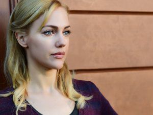 Gecenin Kraliçesi 16.Bölüm Fragmanı-İZLE 26 Nisan
