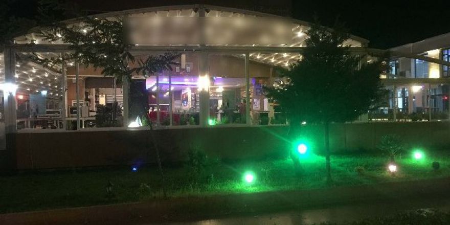 Aleyna Tilki konserine saldırı anı kamerada